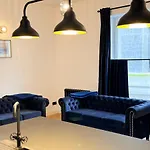 Schiller By Hello *